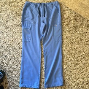 Figs men scrubs cargo size extra Large ceil blue